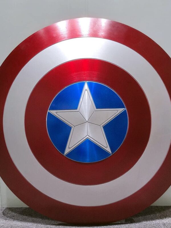 Captain America Shield [Metal] (22 inches)