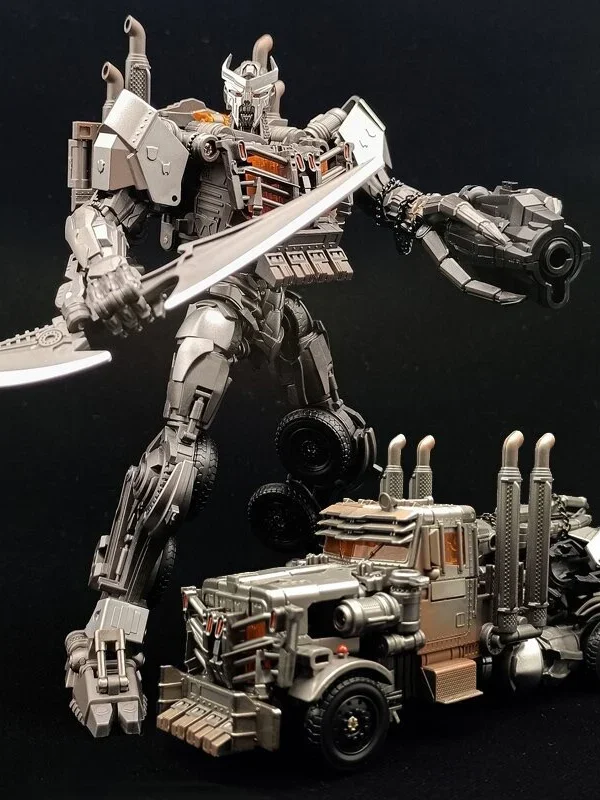 BAIWEI TW1031 [KO Studio Series SS-101] Scourge 20cm / 8"