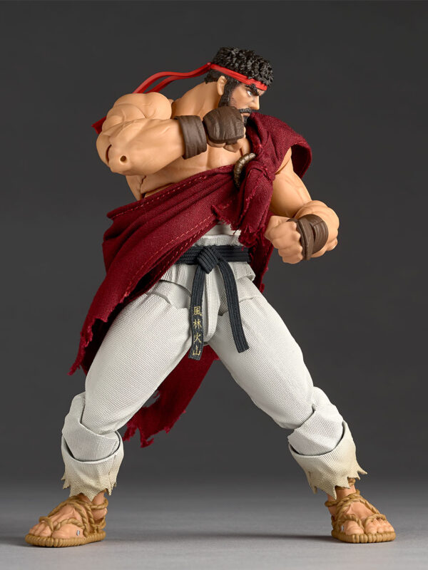 Revoltech : Amazing Yamaguchi - Street Fighter 6 - Ryu [With BONUS Head]